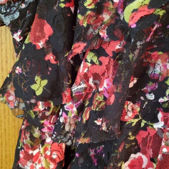 Beautiful Flouncy Tulle Layered Floral Blouse Sz S - Picture 7 of 8
